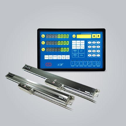 Linear scale & digital readout